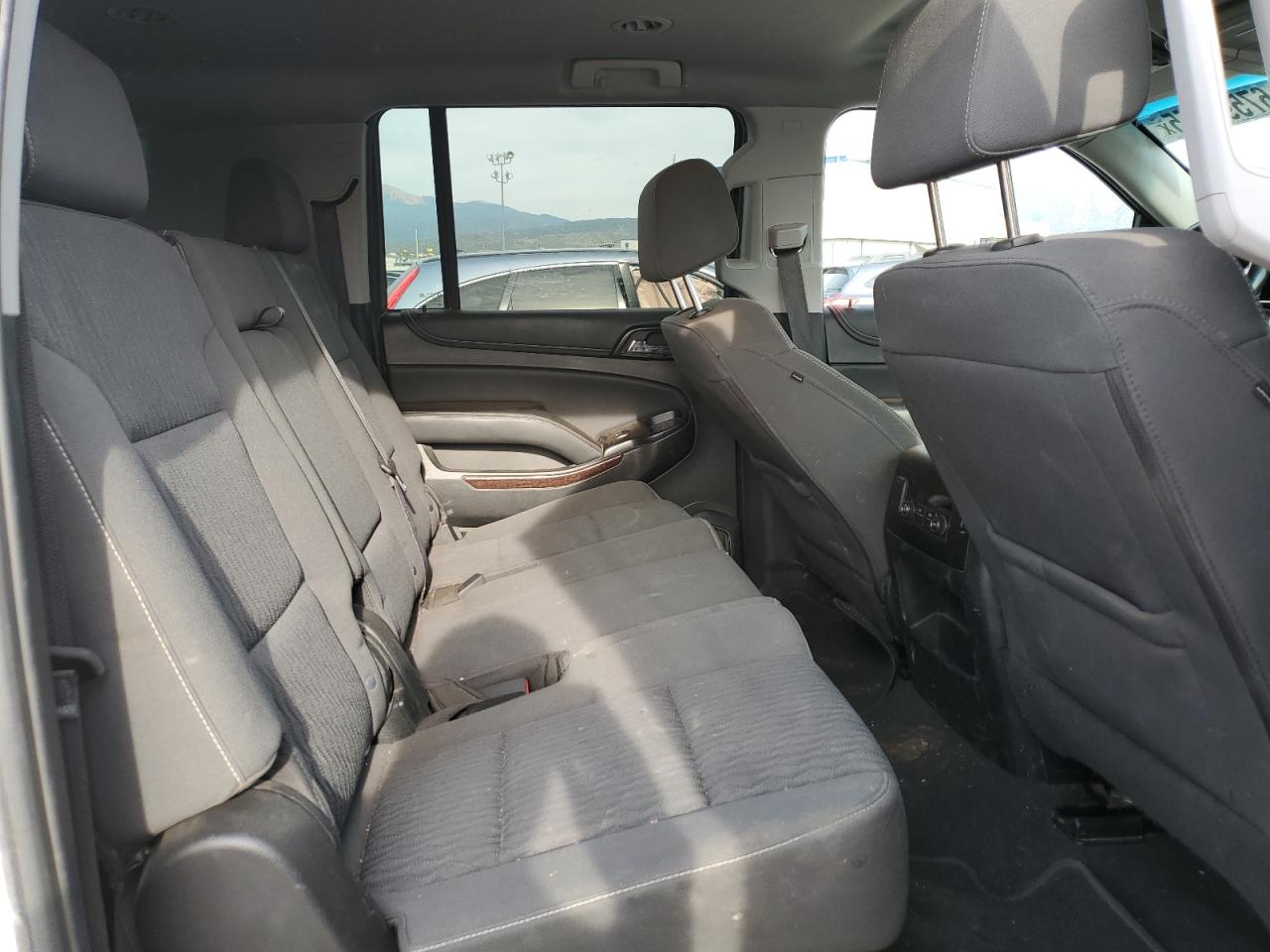 2019 GMC Yukon Xl K1500 Sle VIN: 1GKS2FKCXKR328526 Lot: 67597455