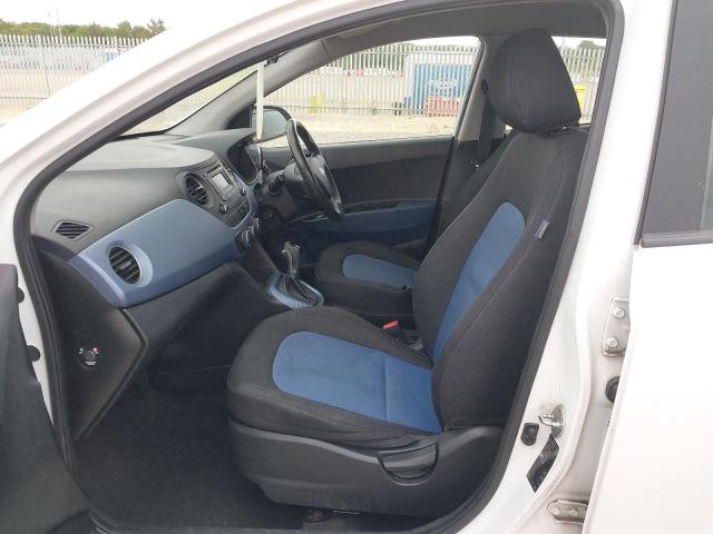 2015 HYUNDAI I10 SE AUT