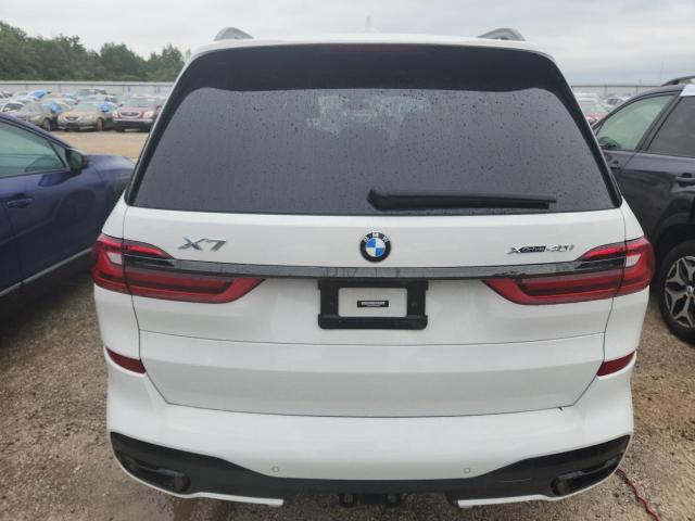  BMW X7 2022 Белы