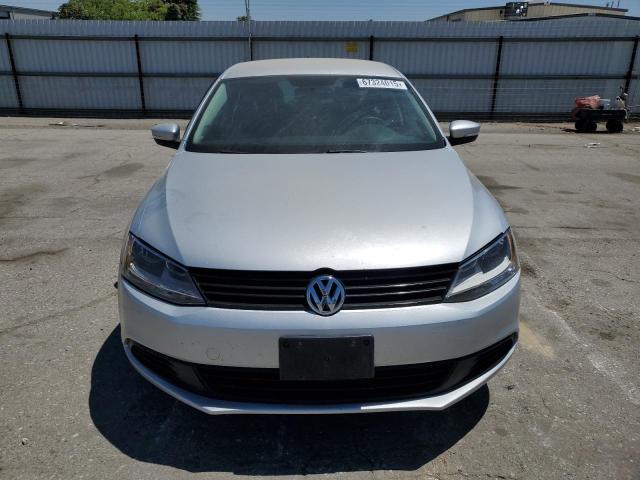  VOLKSWAGEN JETTA 2014 Srebrny