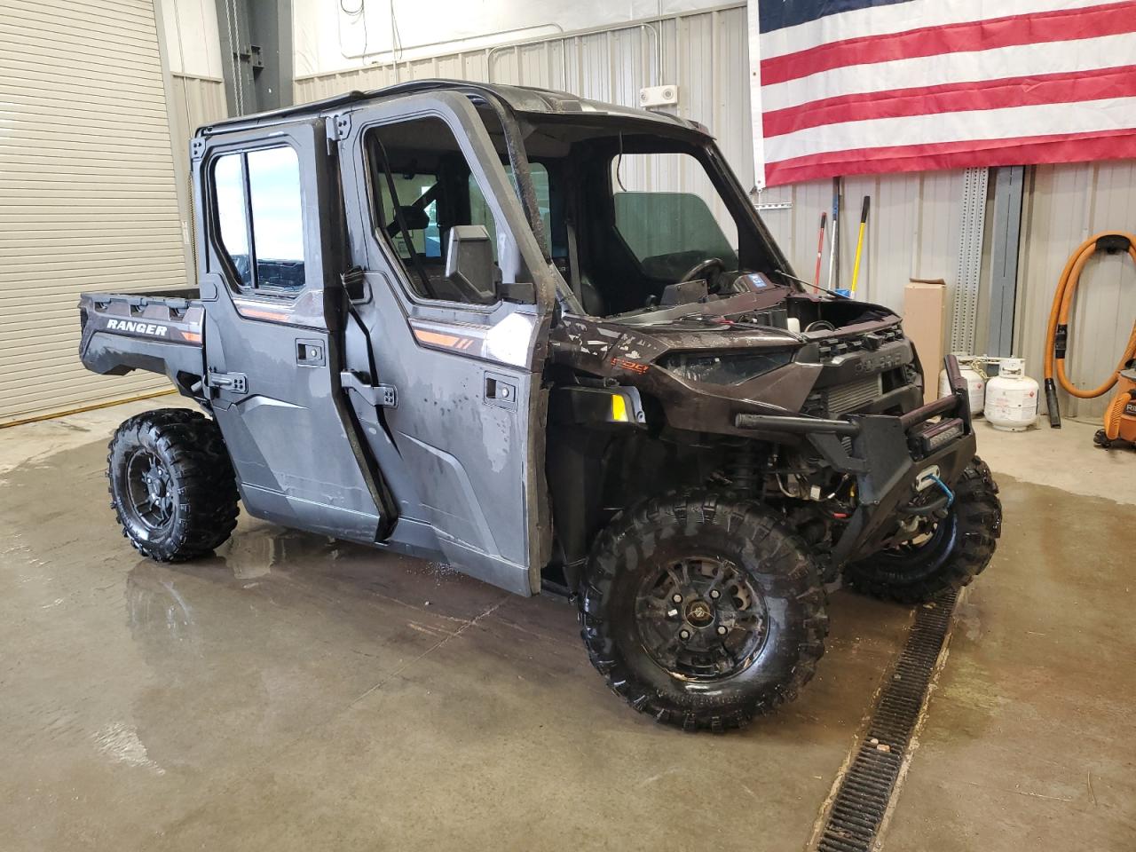 2024 Polaris Ranger Crew Xp 1000 Northstar Ultimate black null gas 4XARSY995R8074702 photo #1