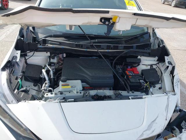 2024 NISSAN LEAF SHIRO