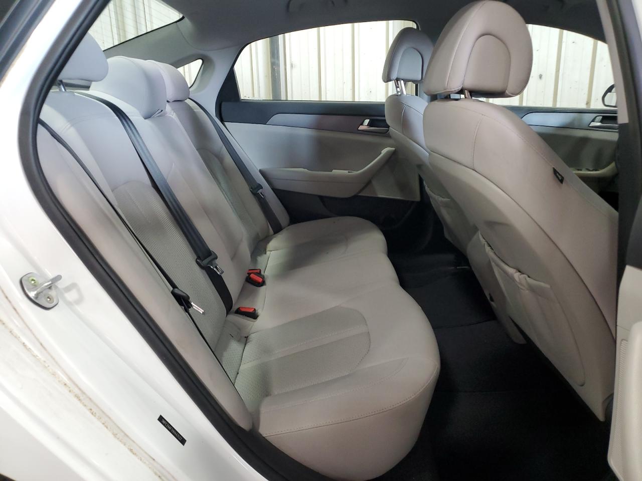 2017 Hyundai Sonata Se VIN: 5NPE24AF1HH447137 Lot: 70161425