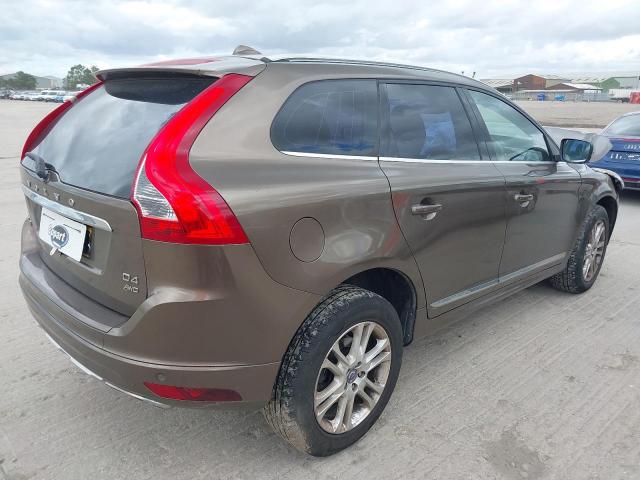 2015 VOLVO XC60 SE LU