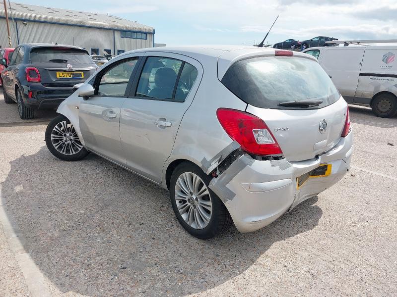 2011 VAUXHALL CORSA SE