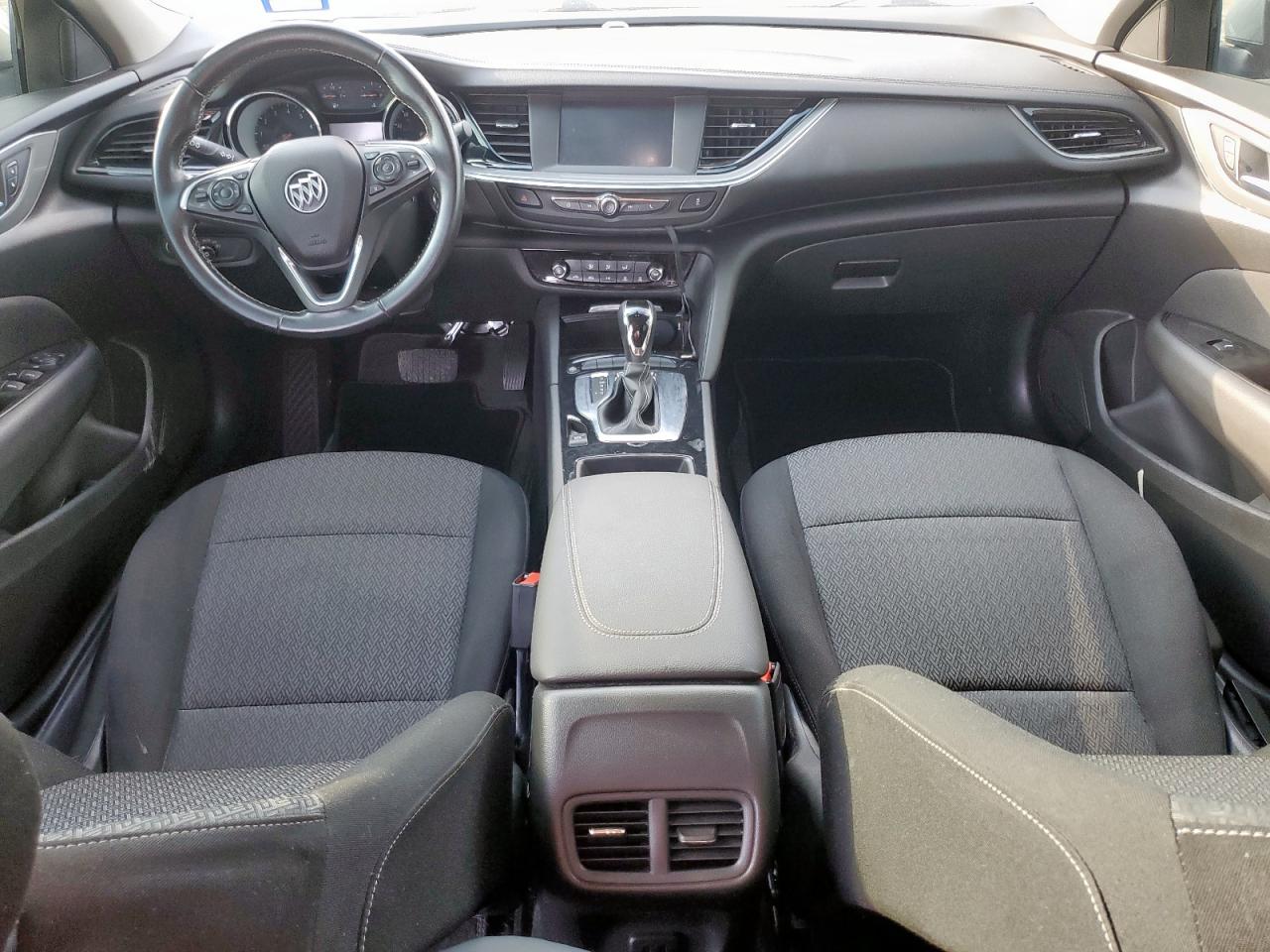 2018 Buick Regal Preferred VIN: W04GL6SX8J1125255 Lot: 70852655