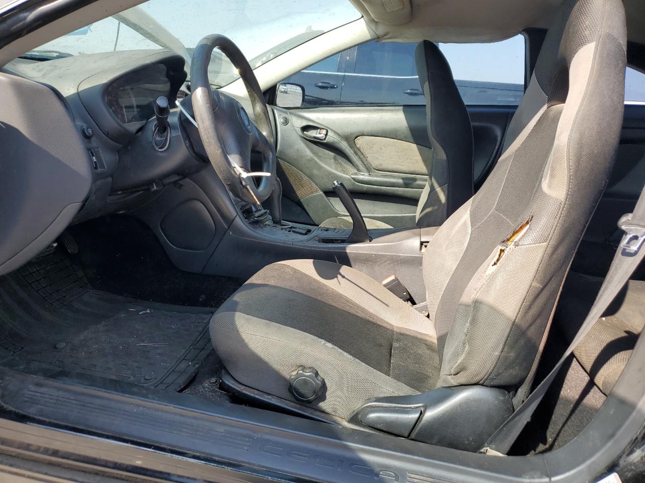 2004 Toyota Celica Gt VIN: JTDDR32T640168618 Lot: 68188495