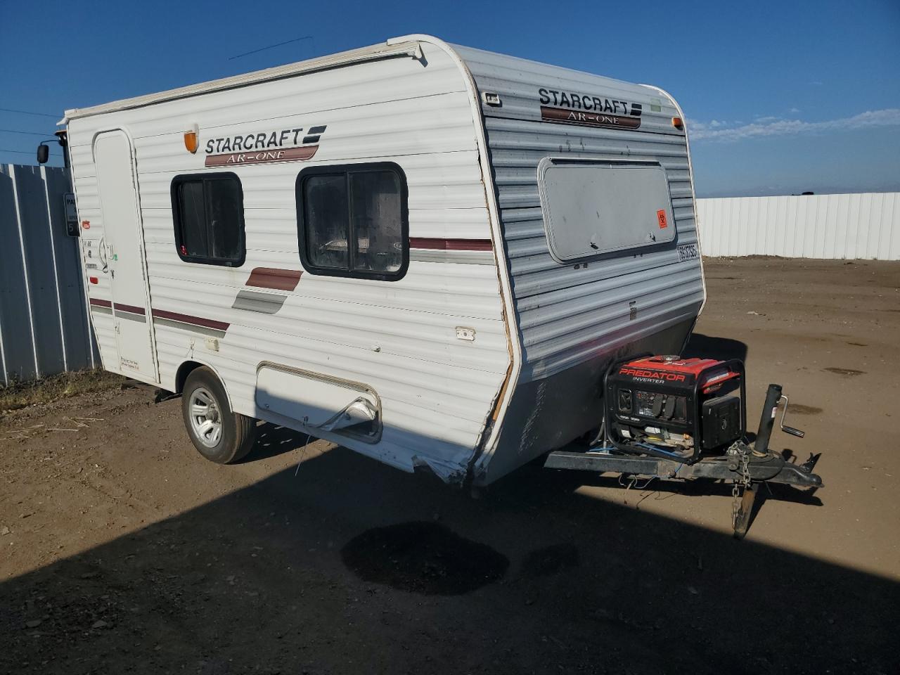 2011 Sarc Camper white null null 1SABS0AF9B28U5145 photo #1