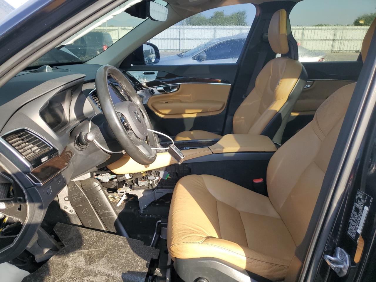 2016 Volvo Xc90 T6 VIN: YV4A22PK2G1062986 Lot: 67454075