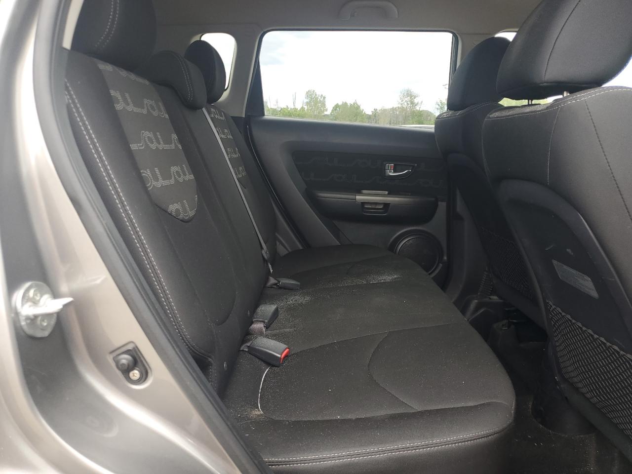 2012 Kia Soul + VIN: KNDJT2A65C7416194 Lot: 70510195