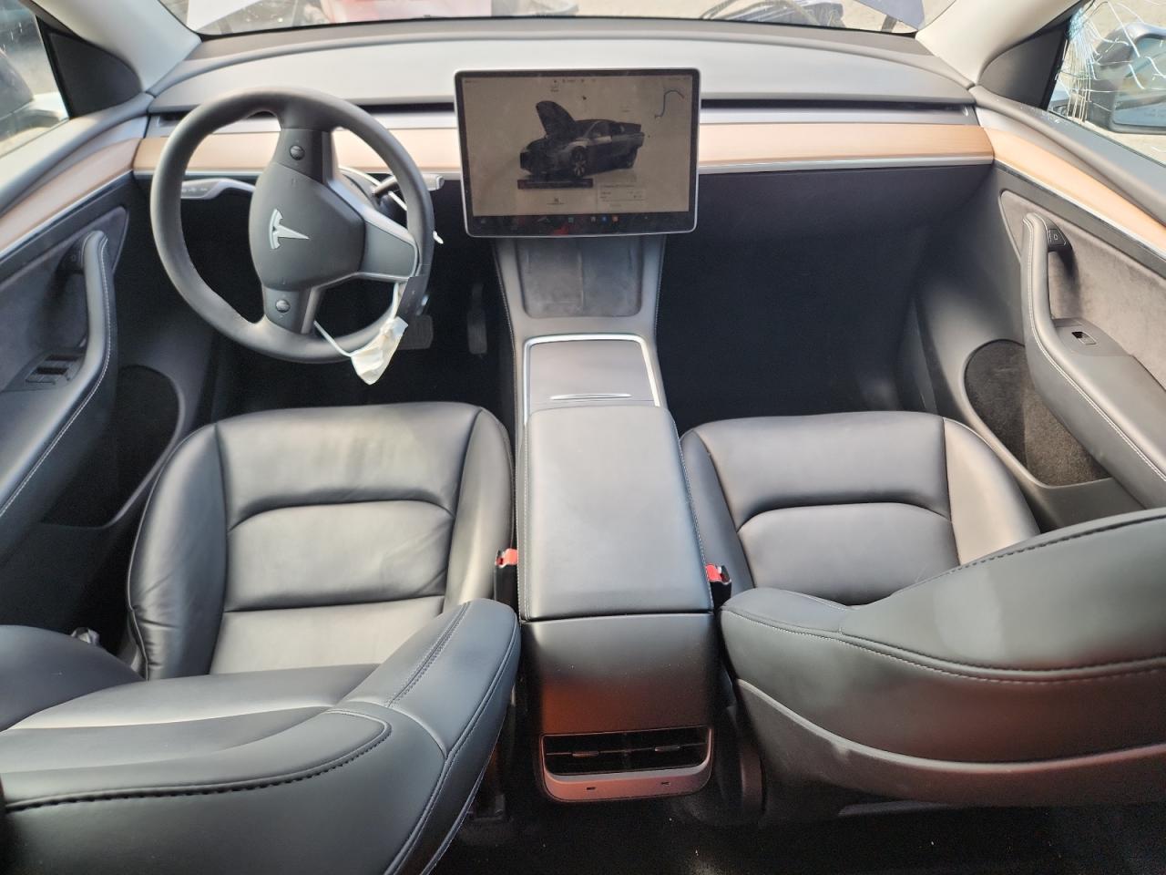 2023 Tesla Model Y VIN: 7SAYGDEE2PF620888 Lot: 70499035