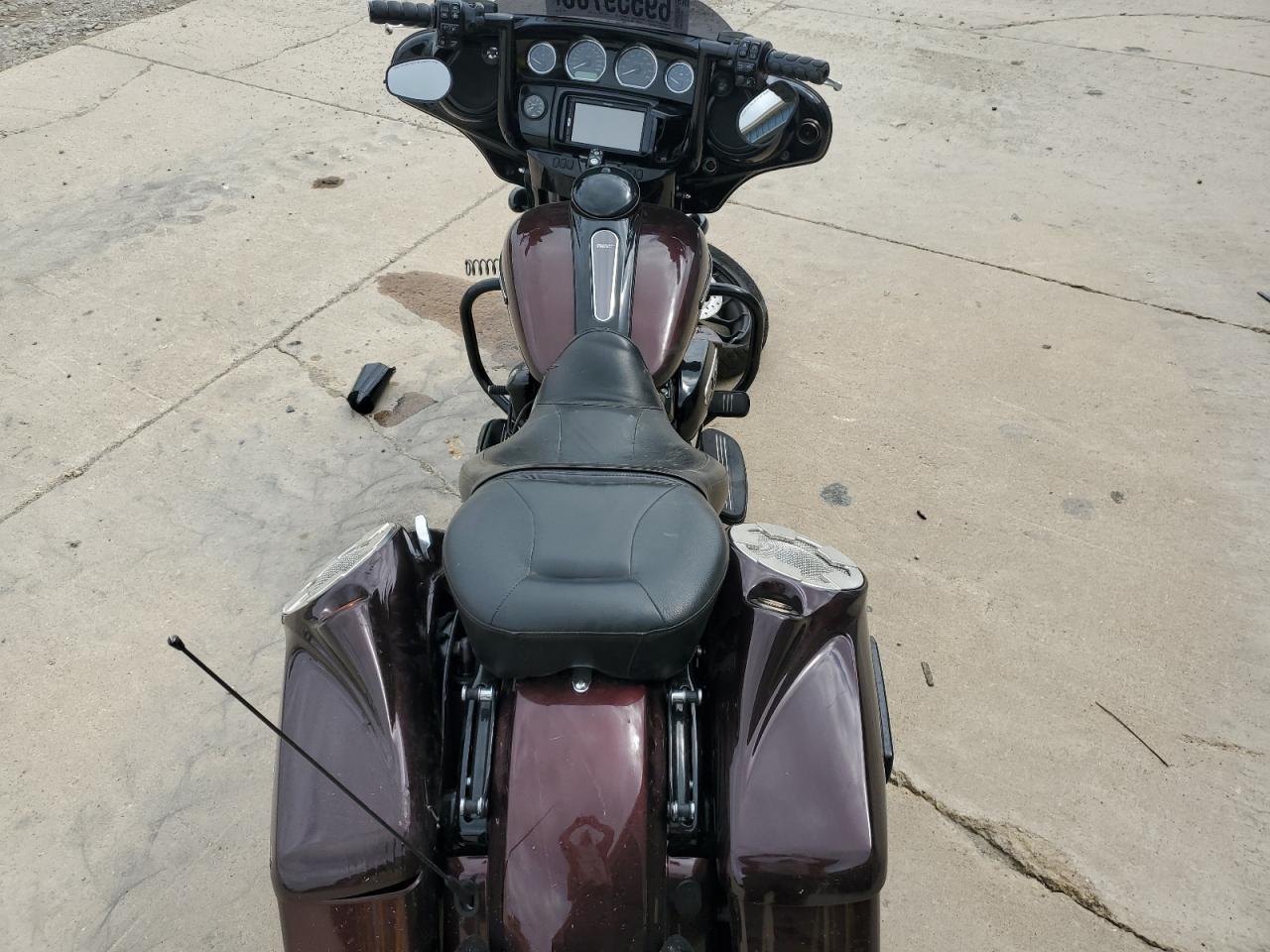 2018 Harley-Davidson Flhxs Street Glide Special VIN: 1HD1KRC19JB607199 Lot: 69559705