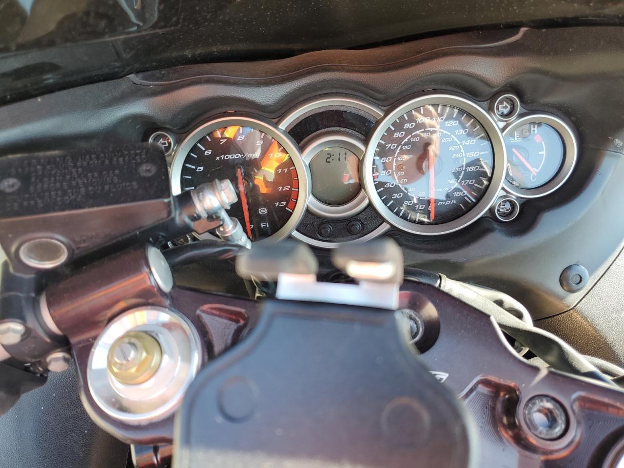 2020 Suzuki Gsx1300 Ra VIN: JS1GX72B5L7100344 Lot: 70202525