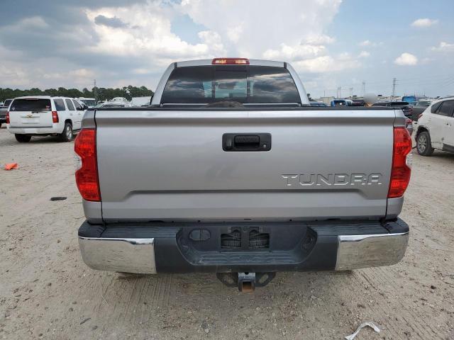  TOYOTA TUNDRA 2019 Srebrny