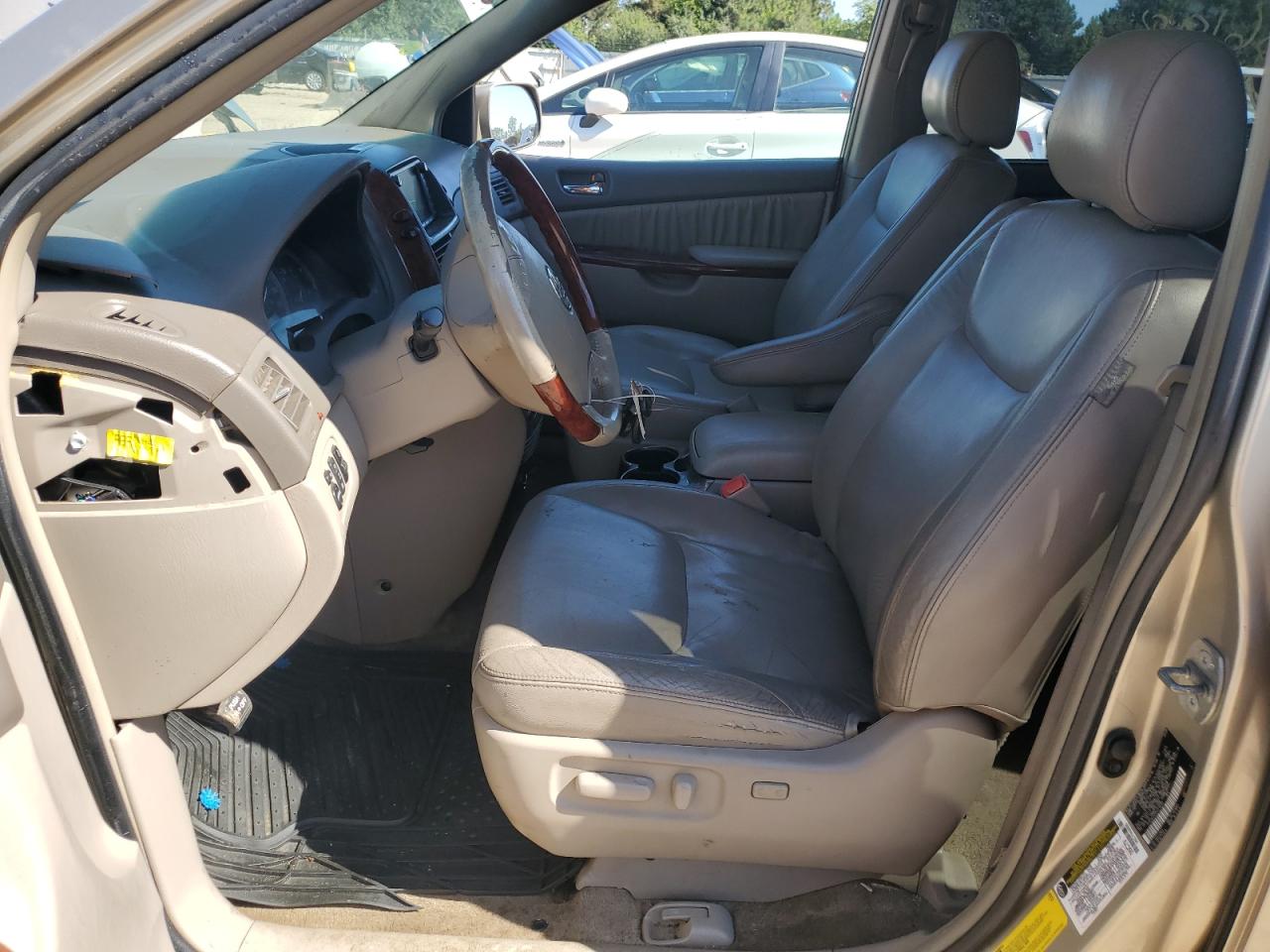 2005 Toyota Sienna Xle VIN: 5TDZA22C55S316084 Lot: 70453525