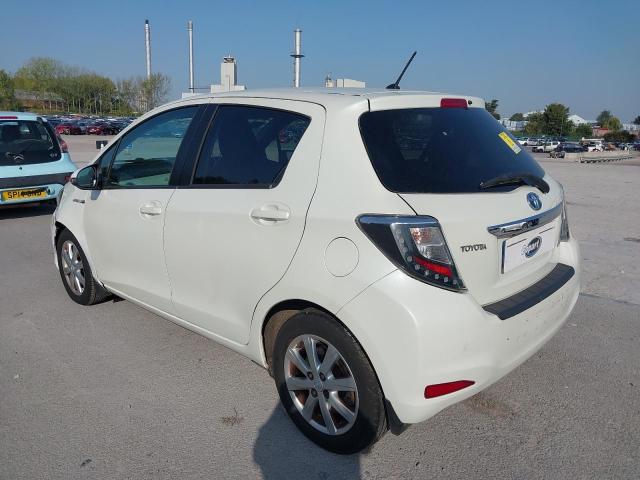 2013 TOYOTA YARIS HYBR
