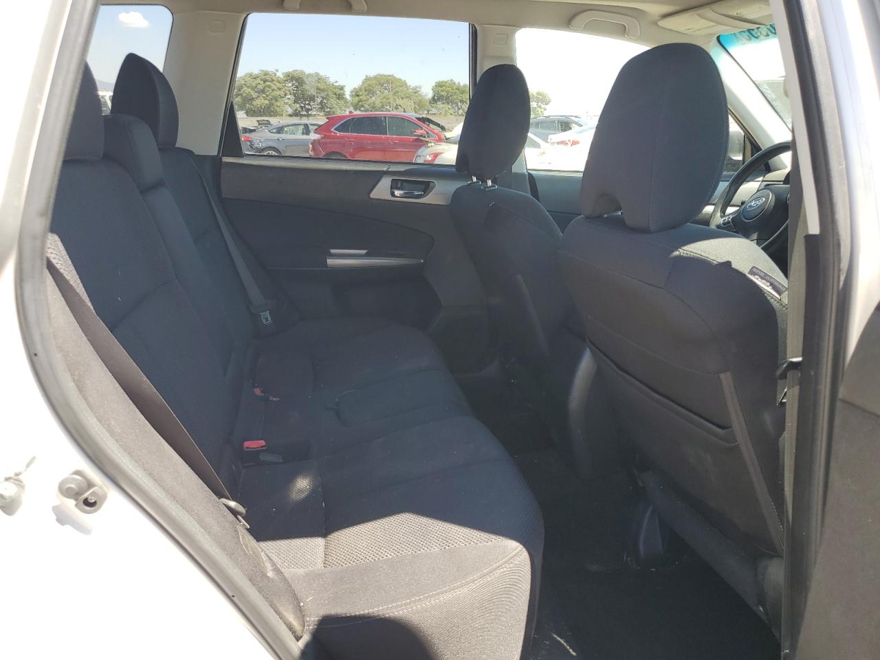 2011 Subaru Forester 2.5X Premium VIN: JF2SHADC4BG747155 Lot: 70960365