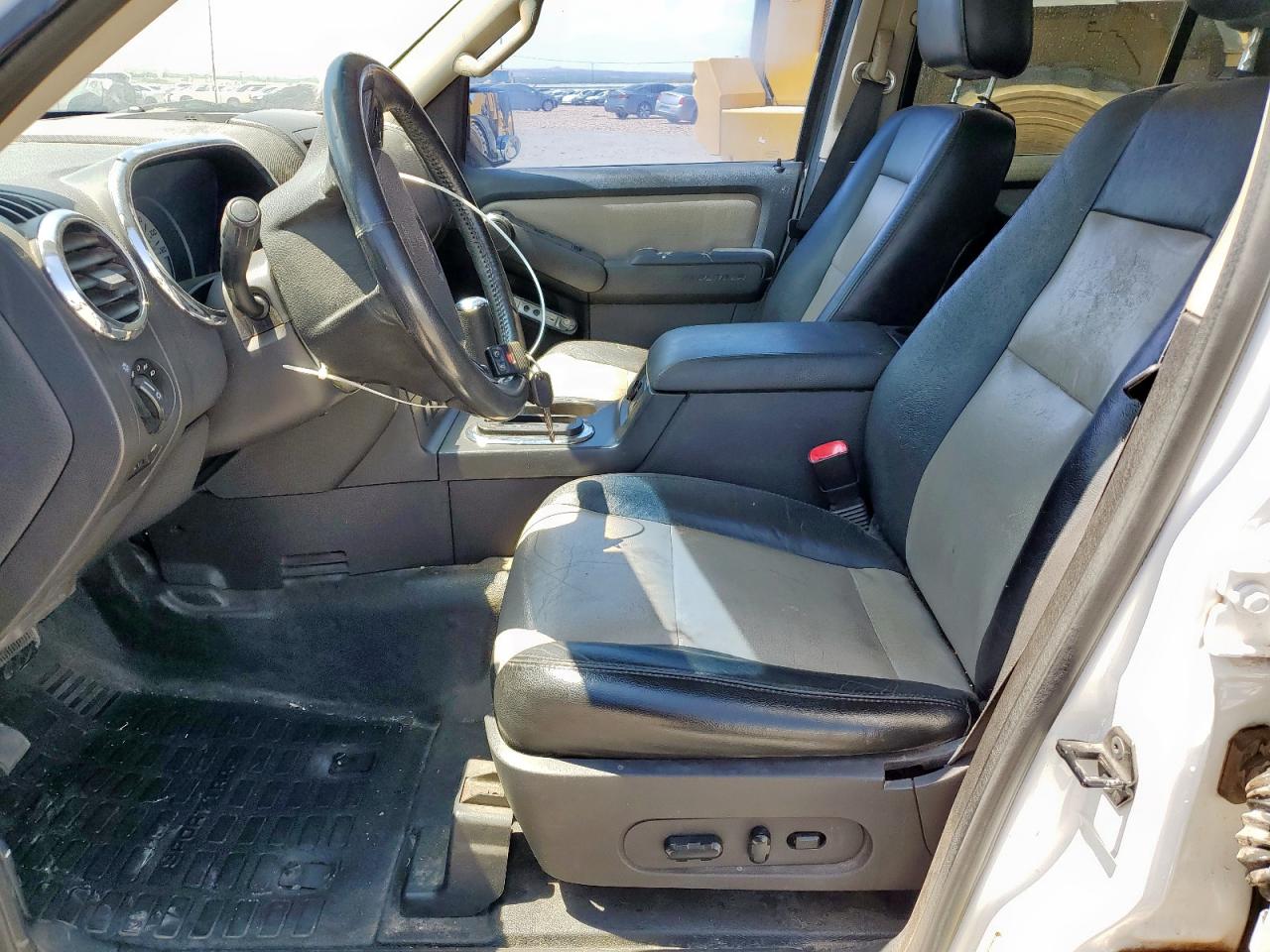 2007 Ford Explorer Sport Trac Limited VIN: 1FMEU338X7UA32689 Lot: 69937395