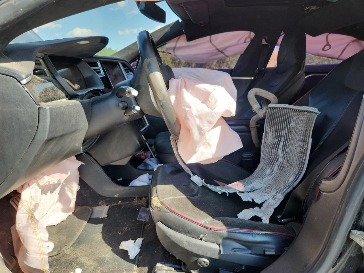 2014 Tesla Model S VIN: 5YJSA1H29EFP63791 Lot: 69786785