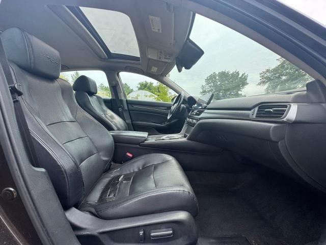  HONDA ACCORD 2018 Czarny