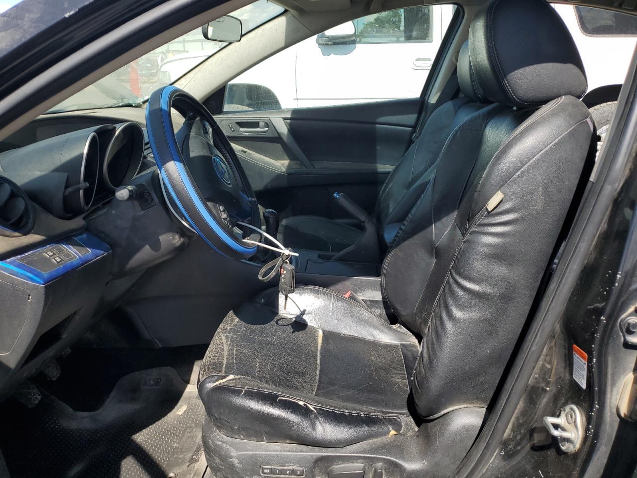 2010 Mazda 3 S VIN: JM1BL1S68A1168410 Lot: 67484825