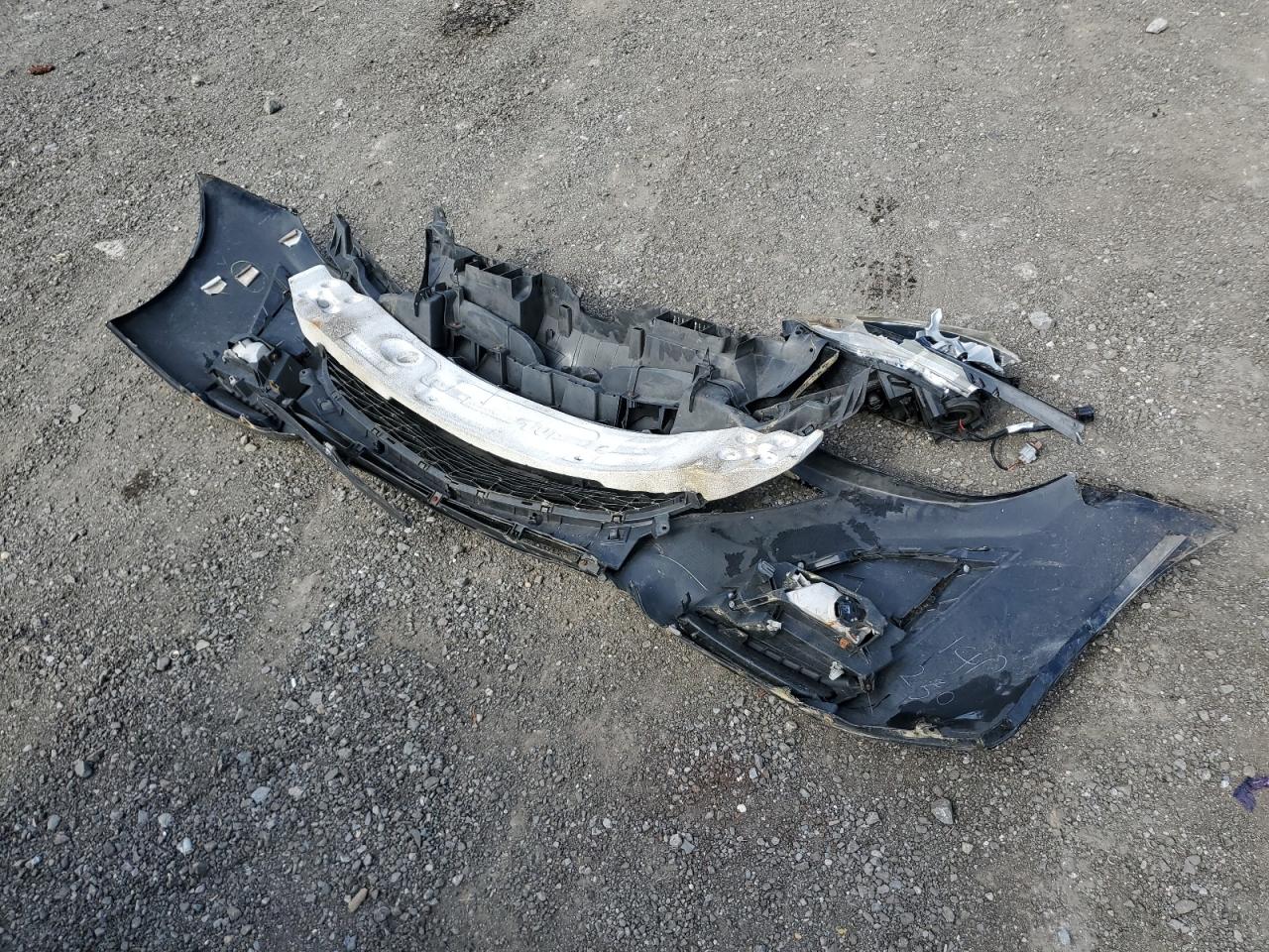 2010 Mazda 3 S VIN: JM1BL1H51A1329226 Lot: 71037285