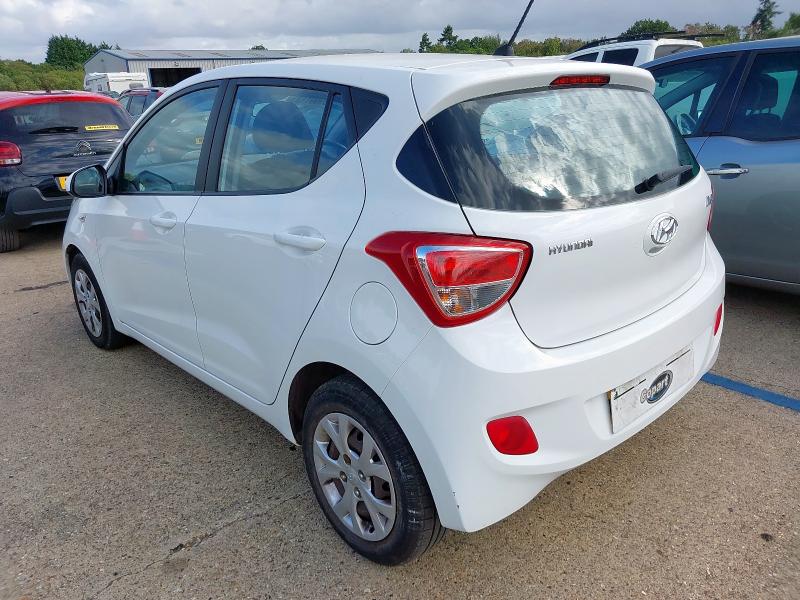 2016 HYUNDAI I10 SE