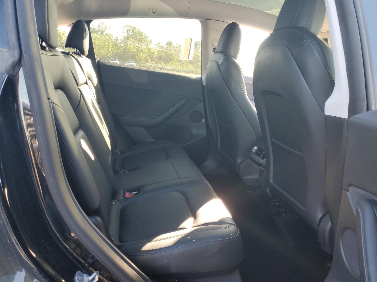 2021 Tesla Model Y VIN: 5YJYGDEE9MF203650 Lot: 68280315