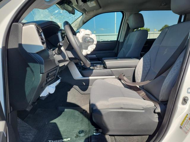  TOYOTA TUNDRA 2022 Biały