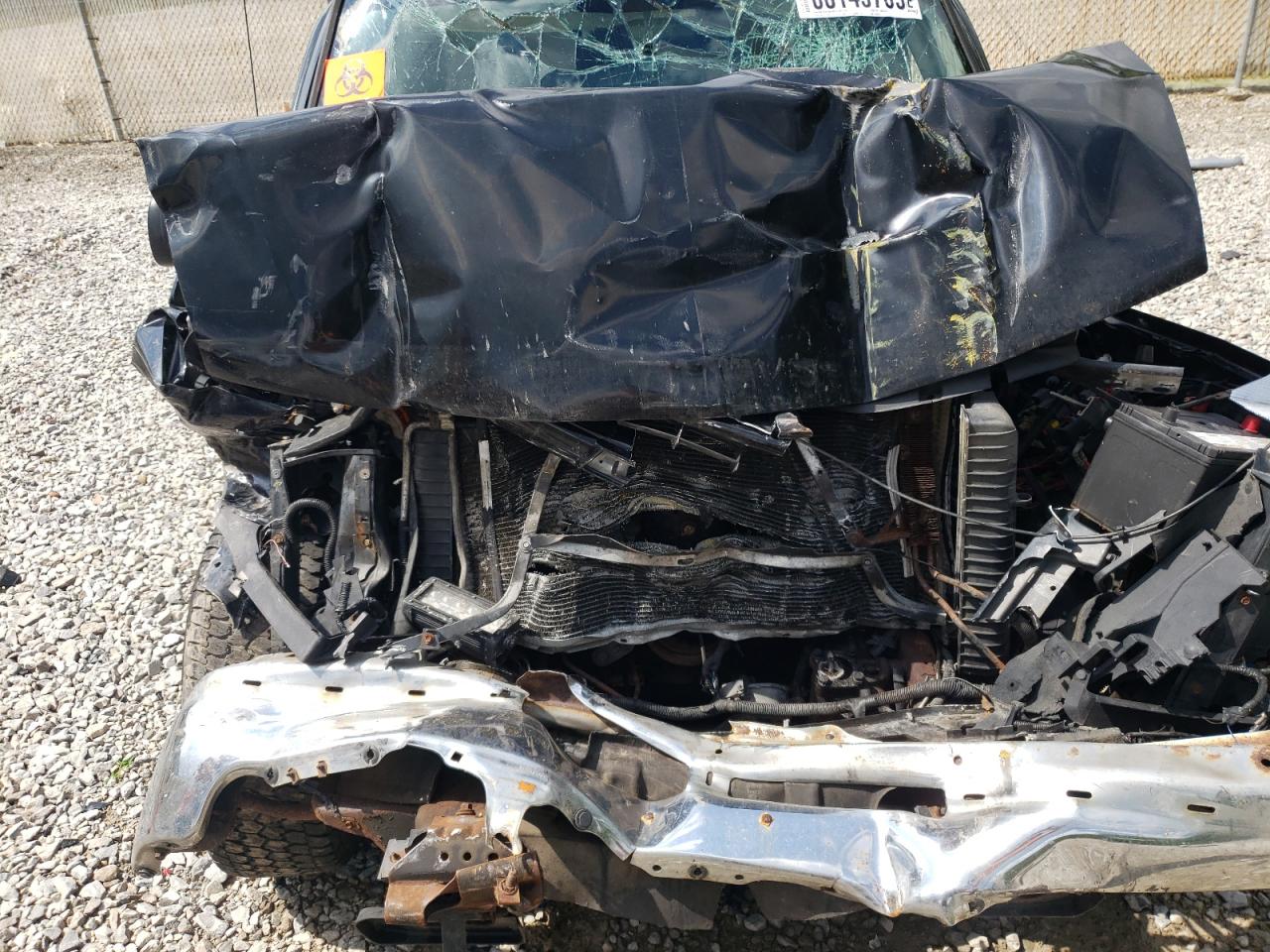 2005 Chevrolet Tahoe C1500 VIN: 1GNEC13T85R126478 Lot: 68149765