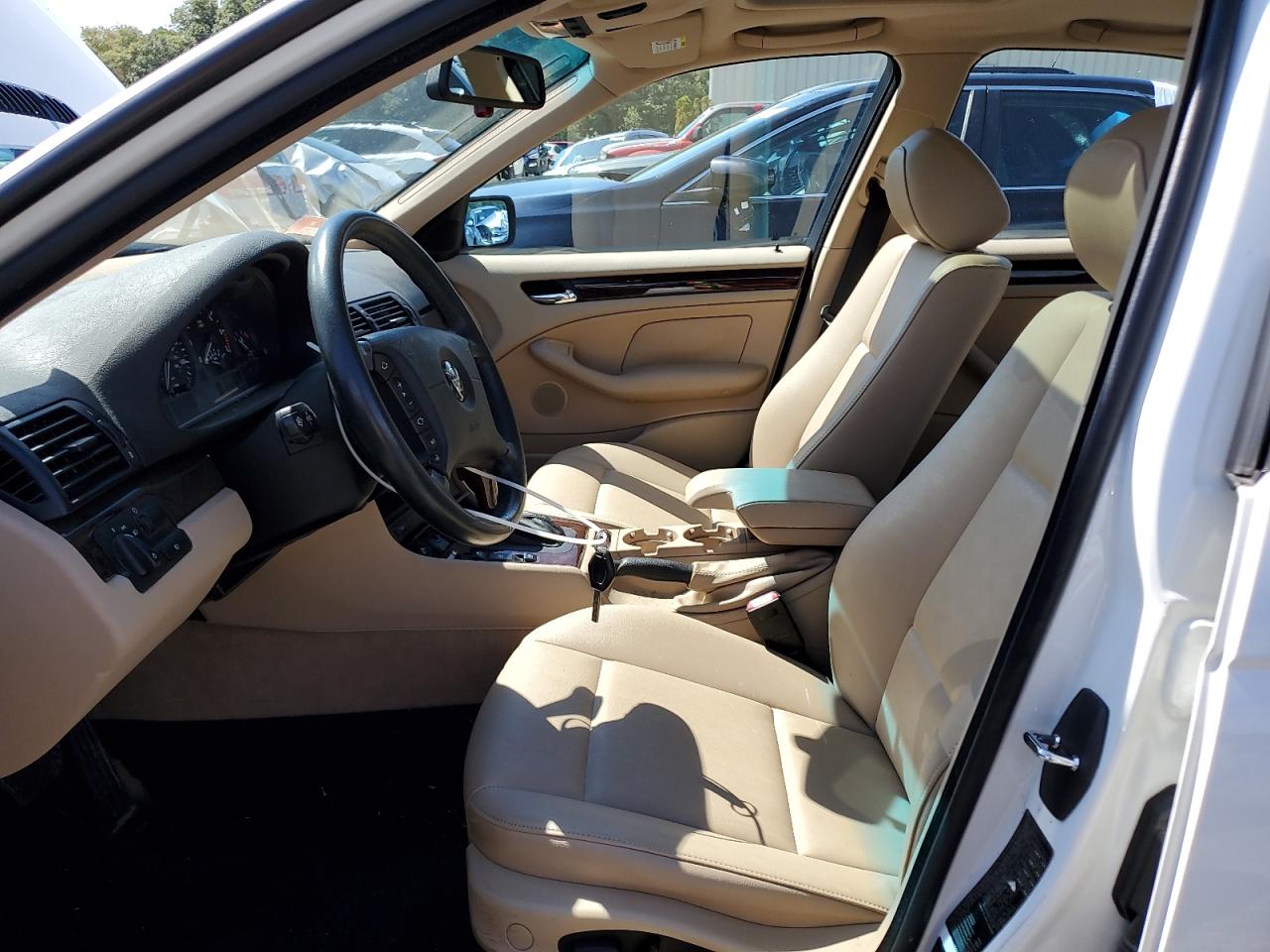 2002 BMW 325 I VIN: WBAEV33422KL74329 Lot: 70757995