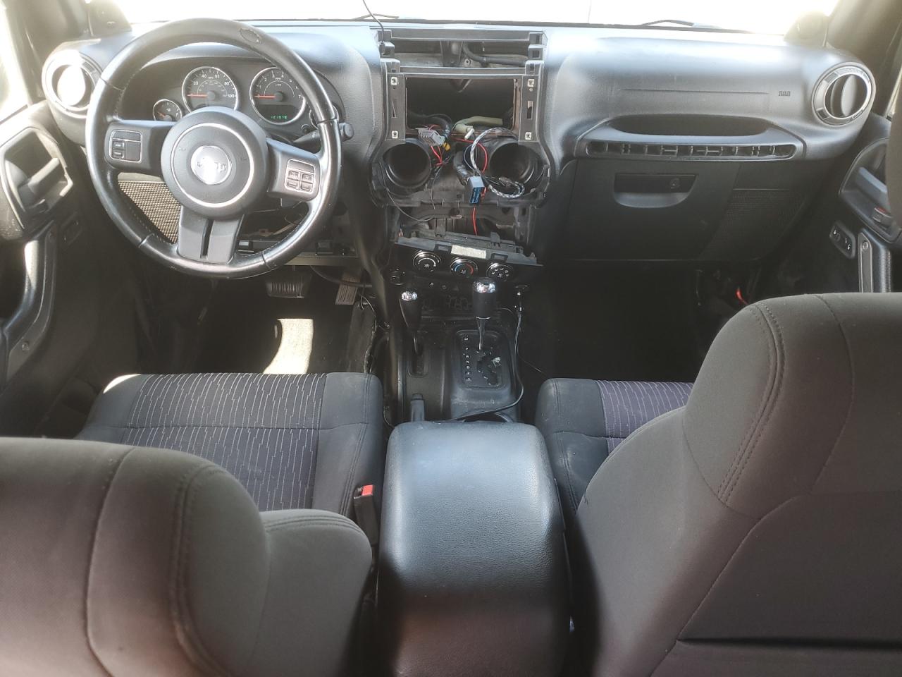 2011 Jeep Wrangler Unlimited Sport VIN: 1J4BA3H13BL585205 Lot: 67612785