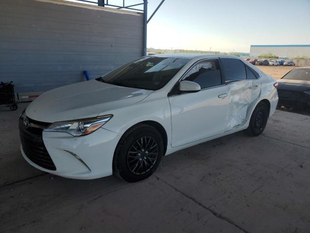  TOYOTA CAMRY 2015 White