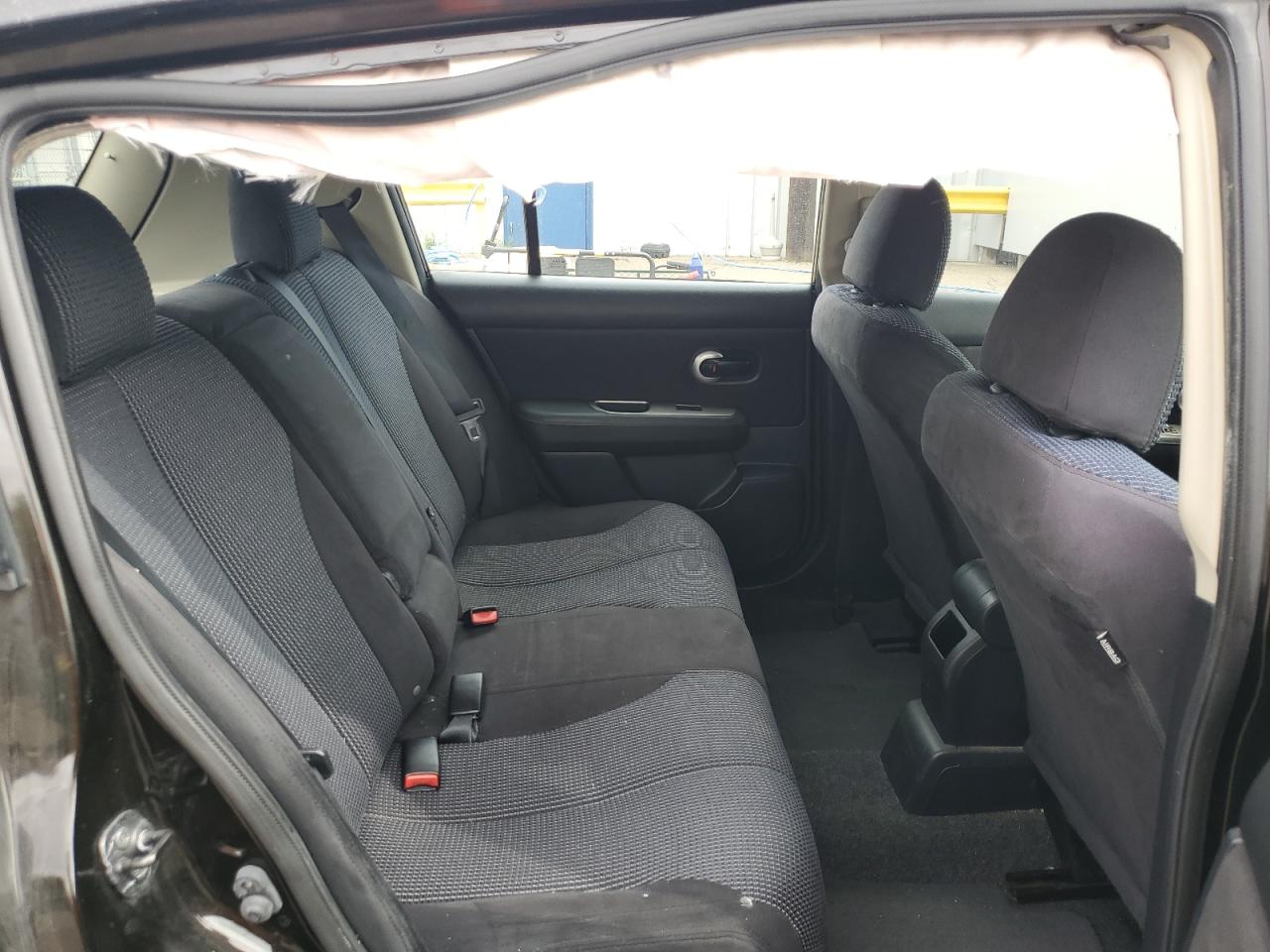 2011 Nissan Versa S VIN: 3N1BC1CP2BL511815 Lot: 70329925