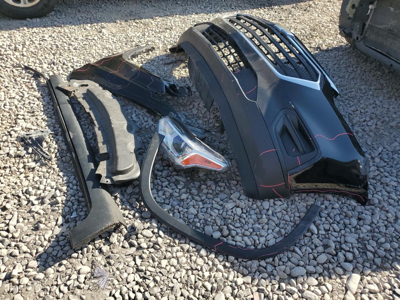 2019 Chevrolet Traverse Ls VIN: 1GNEVFKW6KJ220548 Lot: 68095105