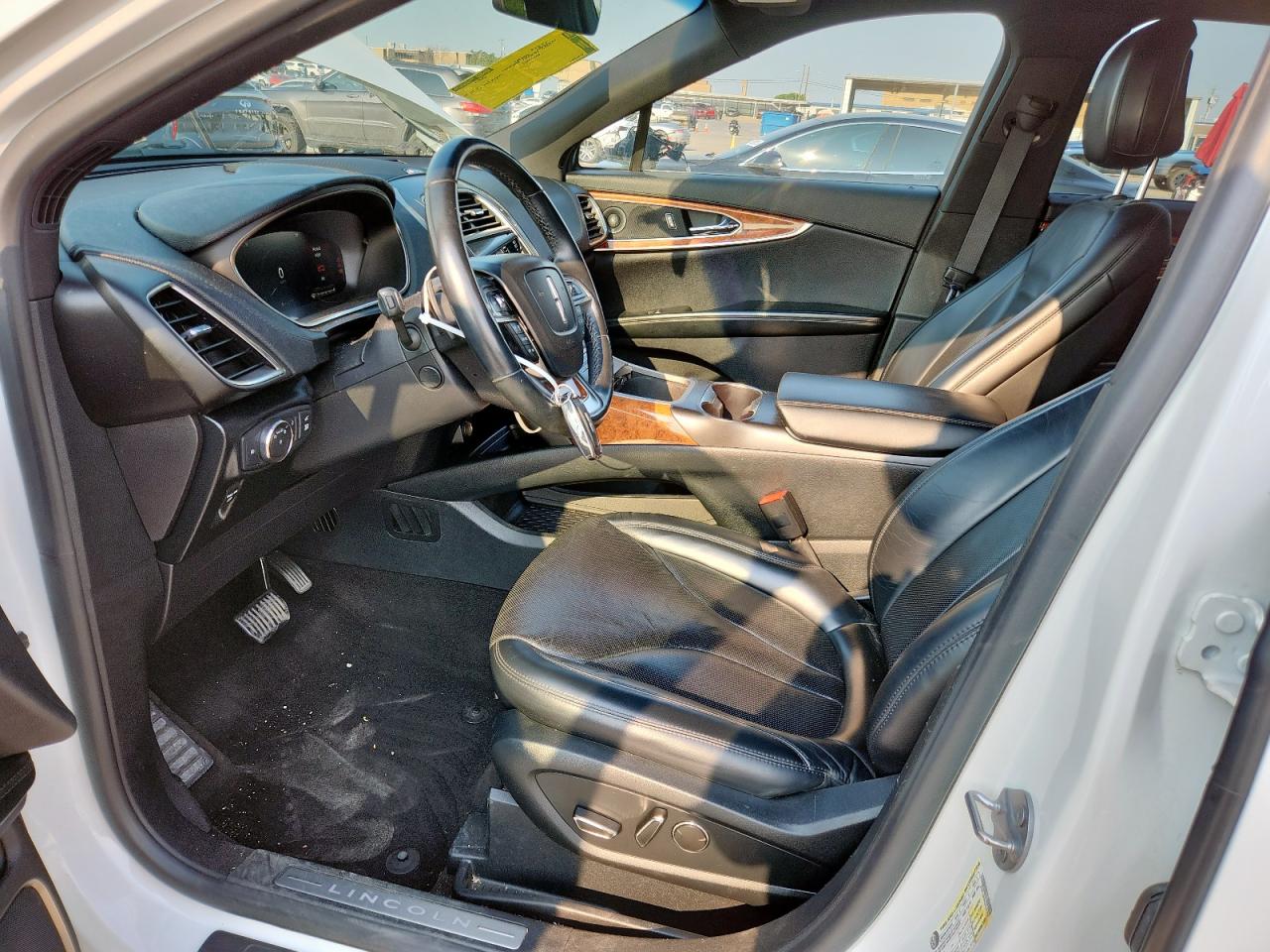 2020 Lincoln Nautilus Reserve VIN: 2LMPJ6K98LBL04724 Lot: 69991755