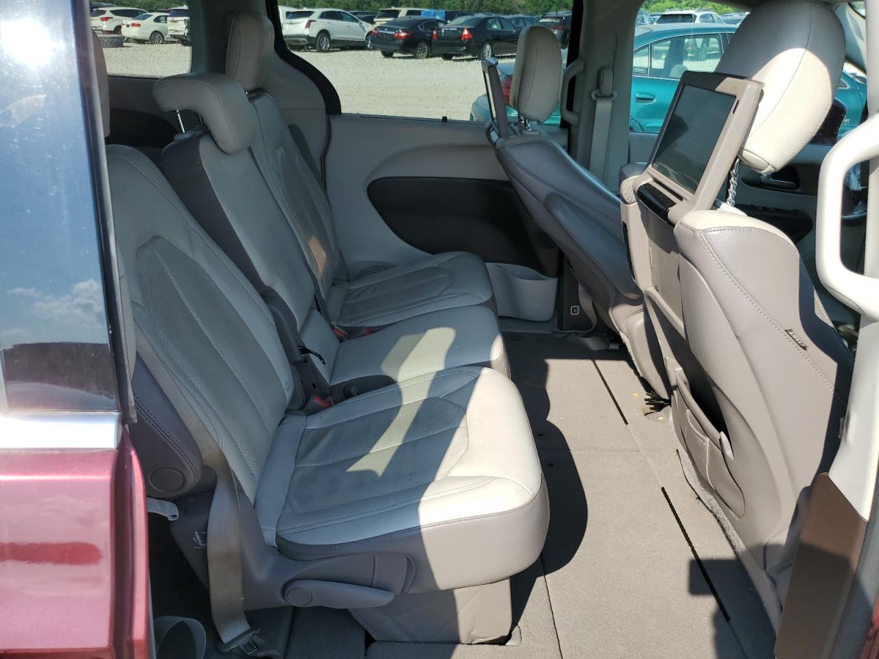 2019 Chrysler Pacifica Touring L Plus VIN: 2C4RC1EG0KR526762 Lot: 68540225