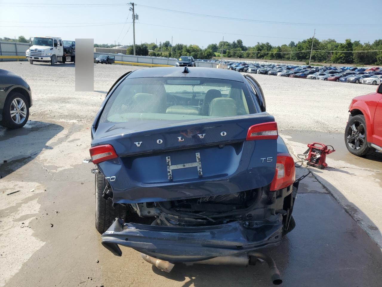 2012 Volvo S60 T5 VIN: YV1622FS8C2104991 Lot: 67851555