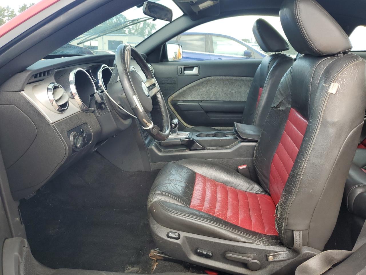 2008 Ford Mustang VIN: 1ZVHT80N285103890 Lot: 68451155