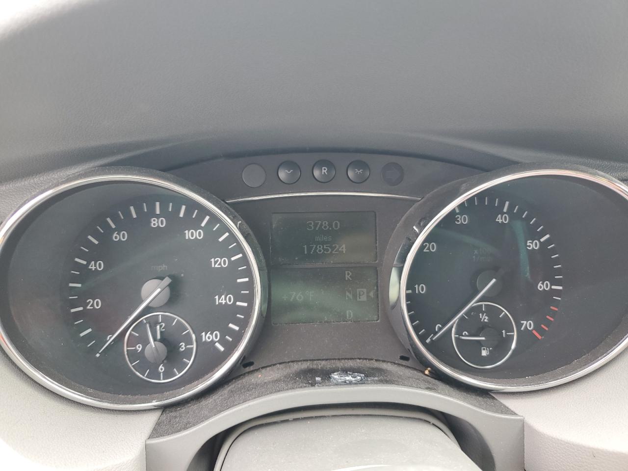 2006 Mercedes-Benz R 350 VIN: 4JGCB65E06A008063 Lot: 70118675