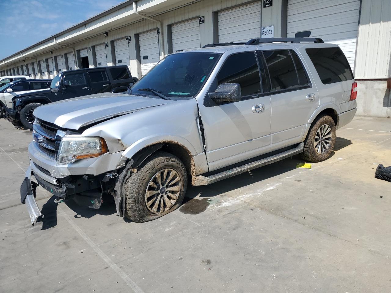 2017 Ford Expedition Xlt silver null gas 1FMJU1JT4HEA39658 photo #1