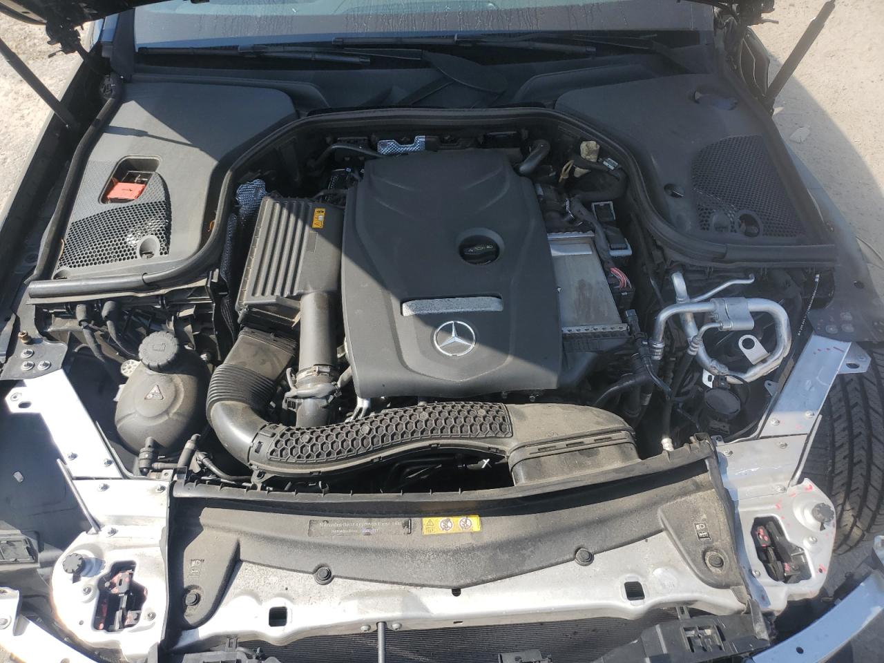 2019 Mercedes-Benz E 300 VIN: WDDZF4JB0KA509800 Lot: 69292655