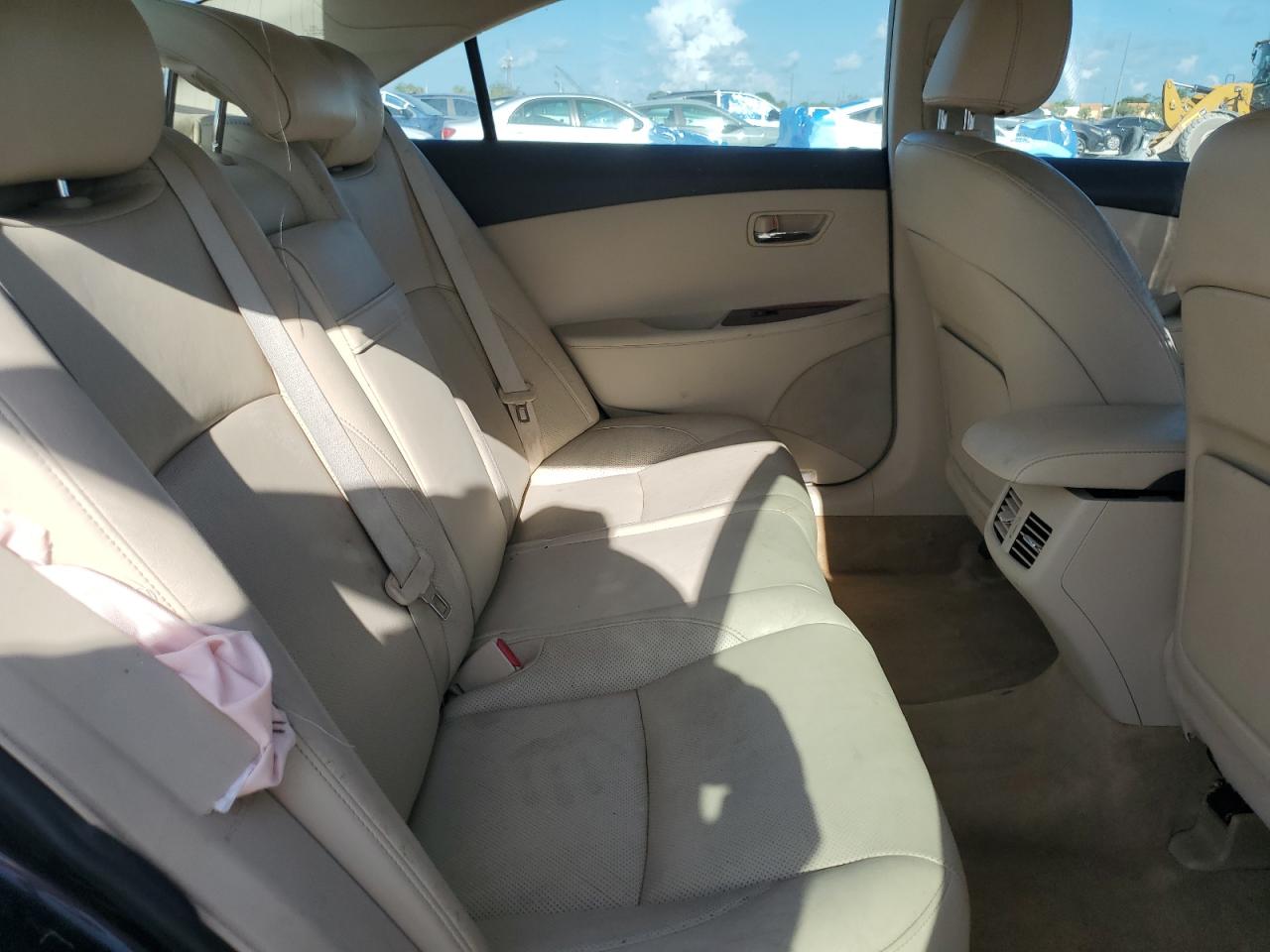 2011 Lexus Es 350 VIN: JTHBK1EG1B2450096 Lot: 67914655