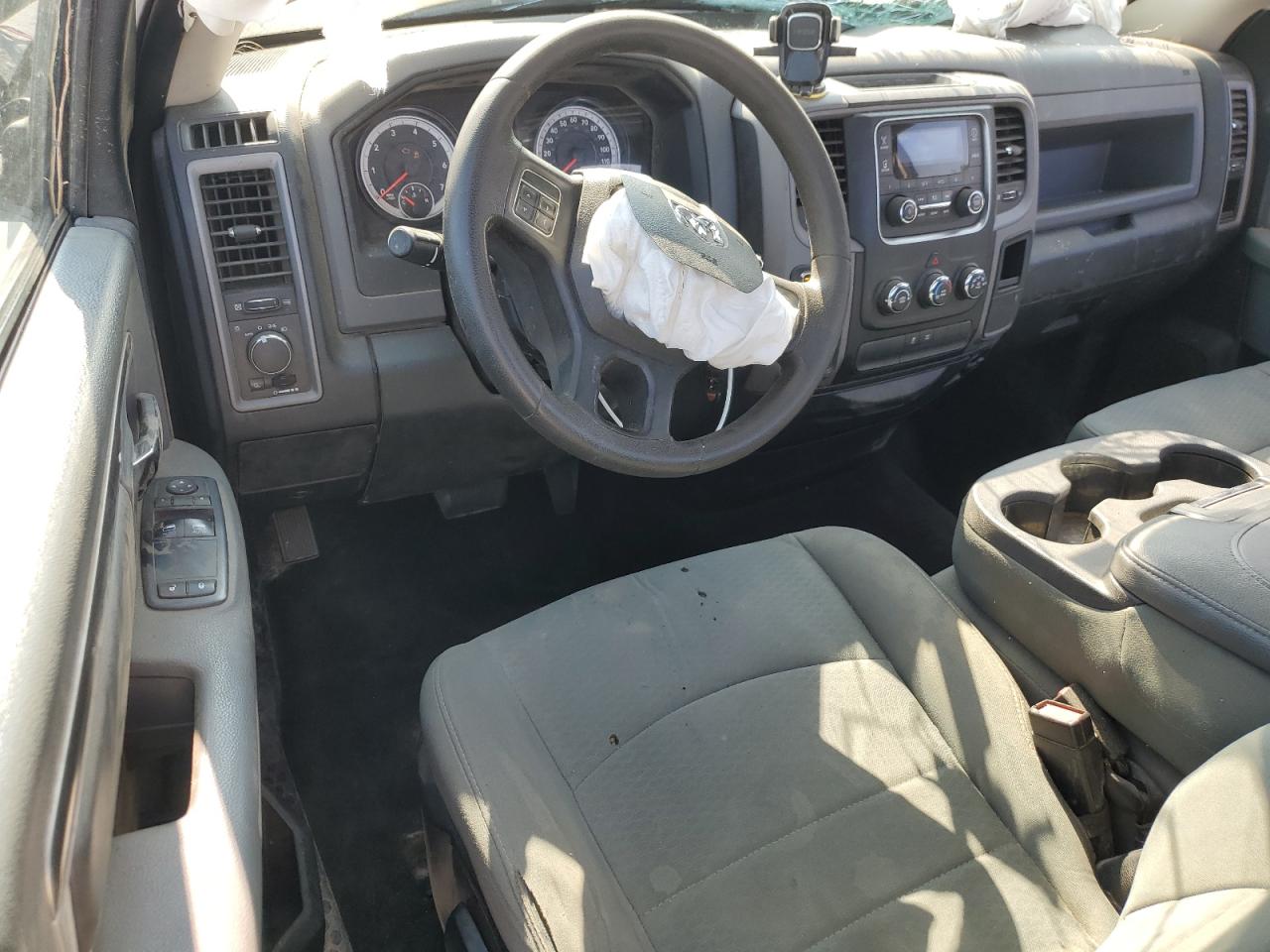 2015 Ram 1500 St VIN: 3C6JR6DG8FG651778 Lot: 68686025