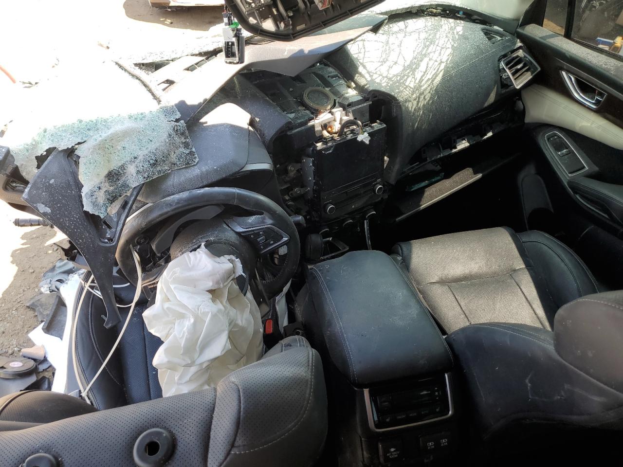 2021 Subaru Ascent Touring VIN: 4S4WMARD3M3414772 Lot: 67813495