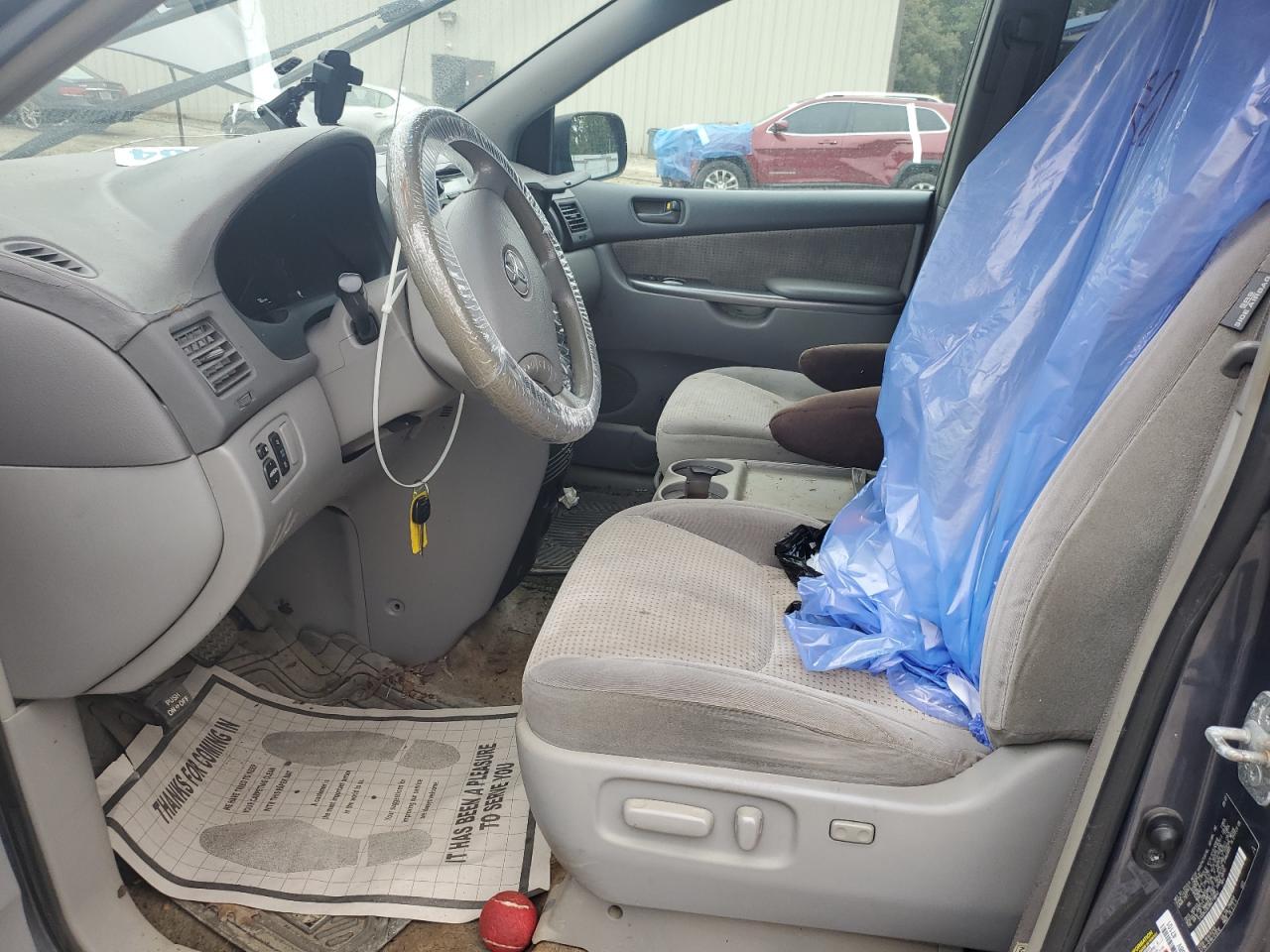 2008 Toyota Sienna Ce VIN: 5TDZK23C98S118642 Lot: 69783865