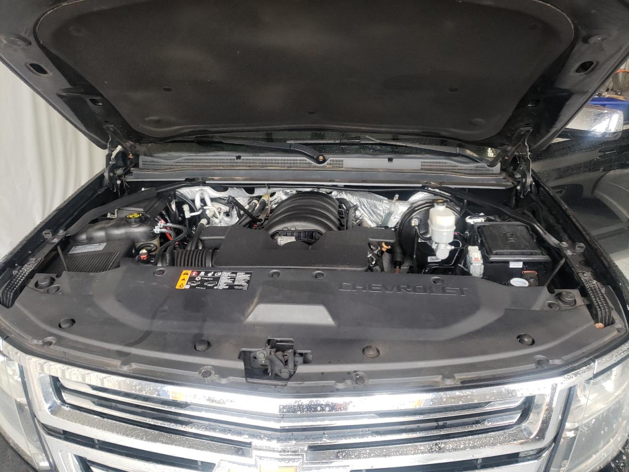 2018 Chevrolet Suburban C1500 Premier VIN: 1GNSCJKC5JR181498 Lot: 68019295