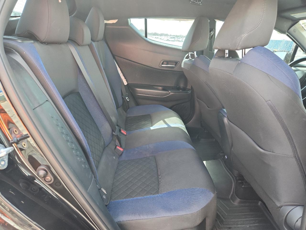 2022 Toyota C-Hr Xle VIN: NMTKHMBX5NR142205 Lot: 70354495