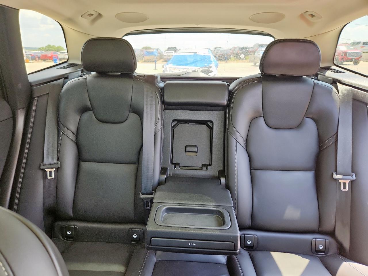 2022 Volvo Xc60 B5 Inscription VIN: YV4L12RL3N1904555 Lot: 69393765