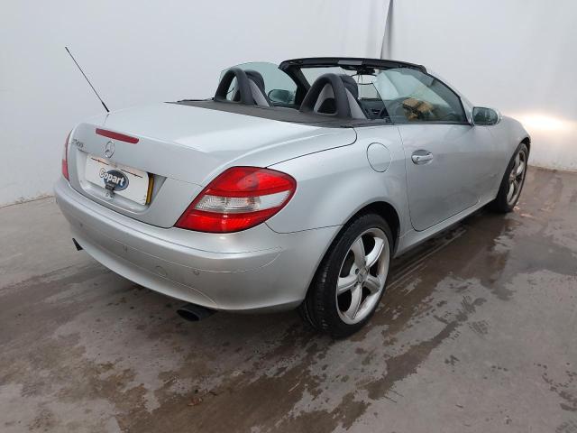 2004 MERCEDES BENZ SLK 200 KO